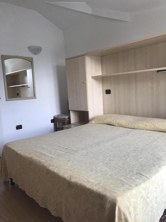 Casa Filippo Large 3 Room Apartment, Close To The Beach, Free Wifi Internet Рива-дель-Гарда Экстерьер фото