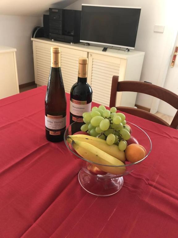 Casa Filippo Large 3 Room Apartment, Close To The Beach, Free Wifi Internet Рива-дель-Гарда Экстерьер фото